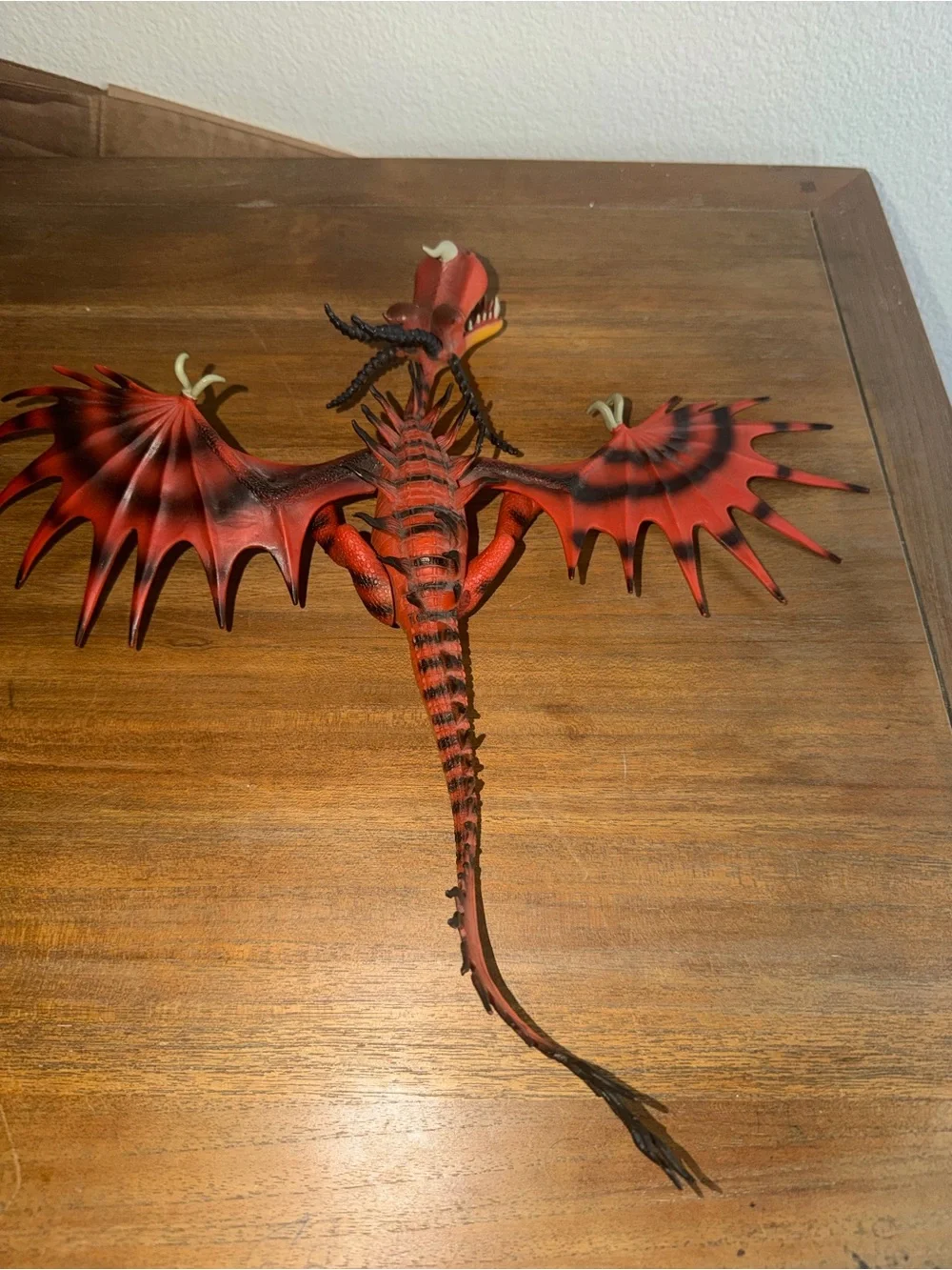 Hookfang soft red